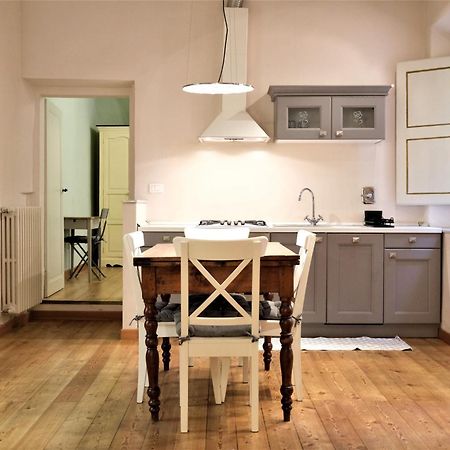 Wine Apartments Florence Nebbiolo Exteriör bild